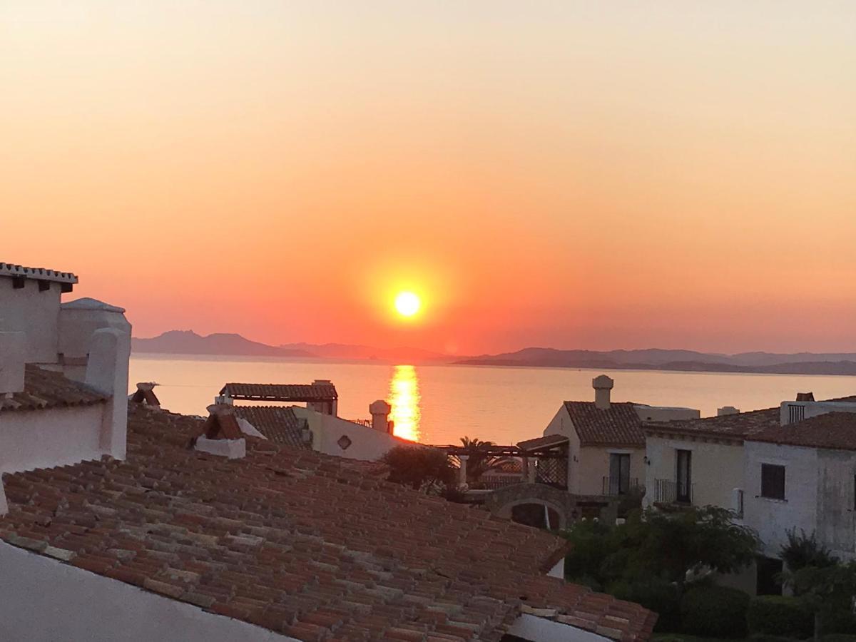Appartement Cala Del Faro - Casa Di Mare à Porto Cervo Extérieur photo
